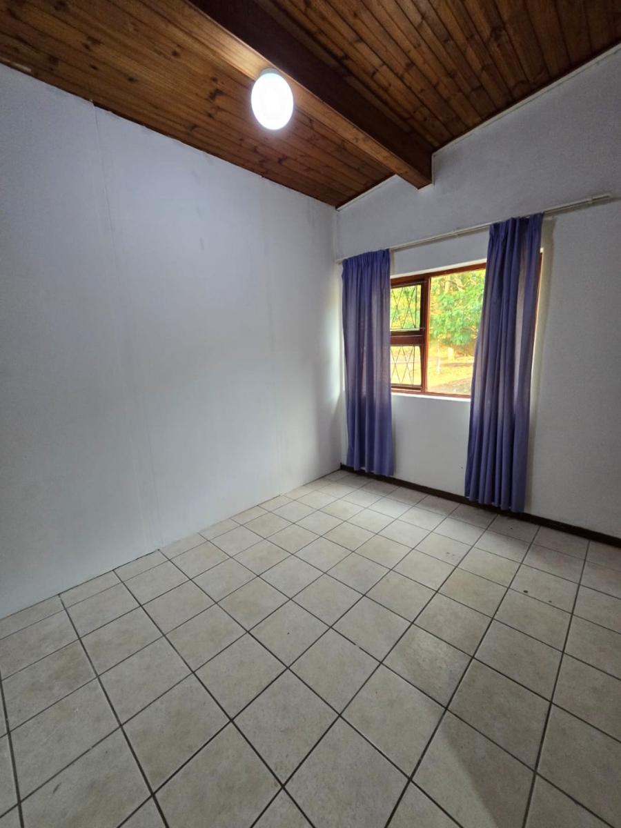 Commercial Property for Sale in Theescombe Eastern Cape